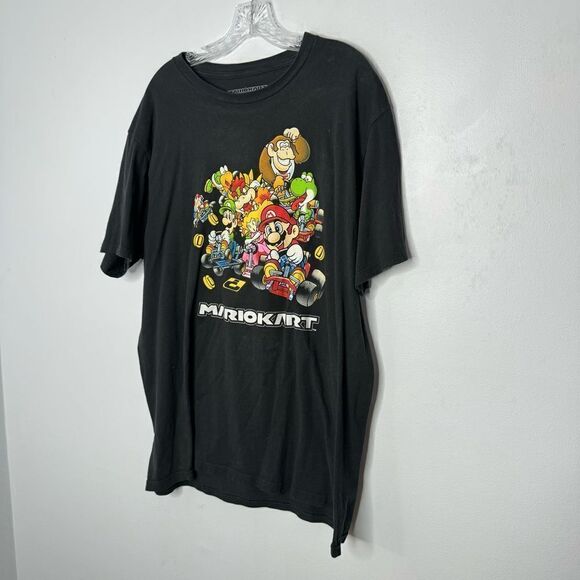 Mario Kart graphic tee size XL - Picture 2 of 5